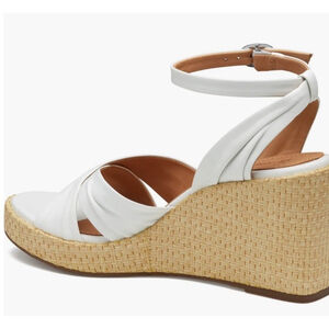 Johnston & Murphy Size 9.5 Marcia Platform White Leather Wedge Sandals NWT